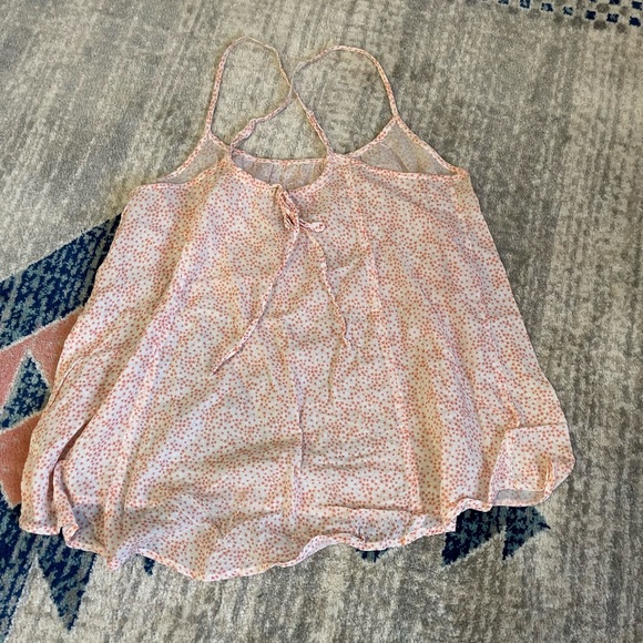 Bundle of 3 Old Navy Tank Tops Size M - Picture 3 of 8